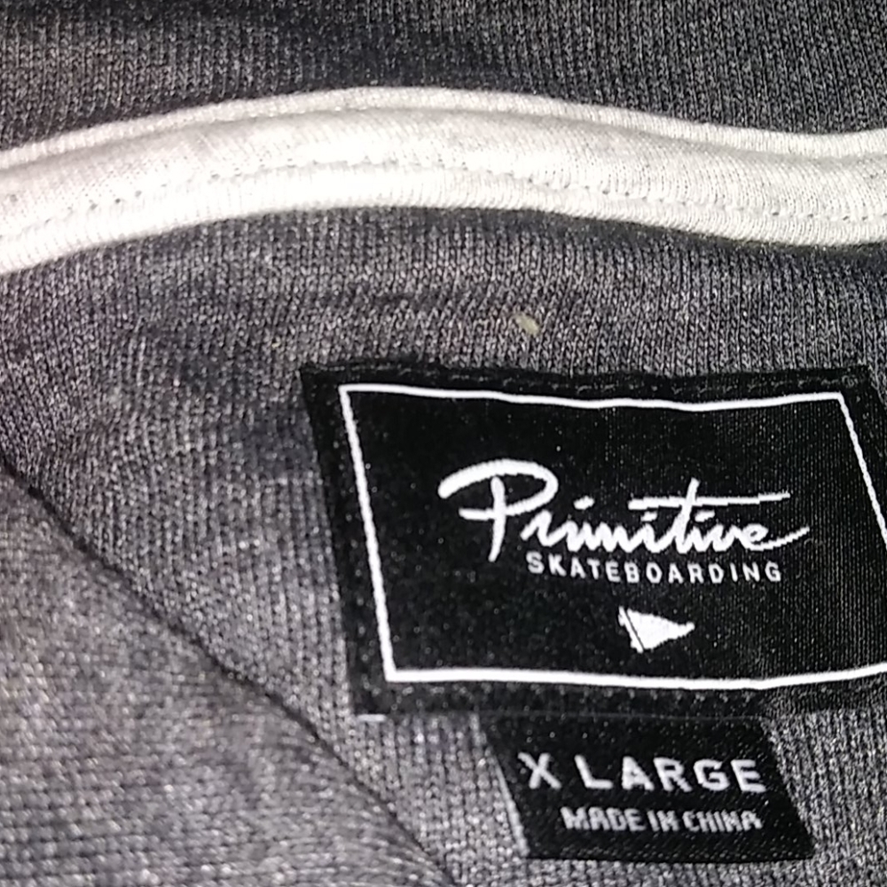 Primitive sweater - Picture 2 of 3